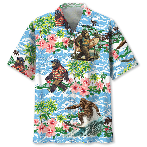 Funny Bigfoots Are On Summer Vacation Hawaiian Shirt