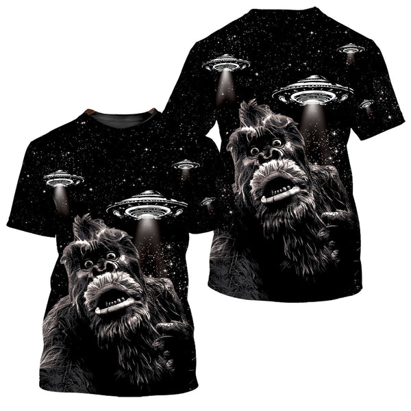 Alien Bigfoot Panicked Selfie All Over Print T-Shirt / S